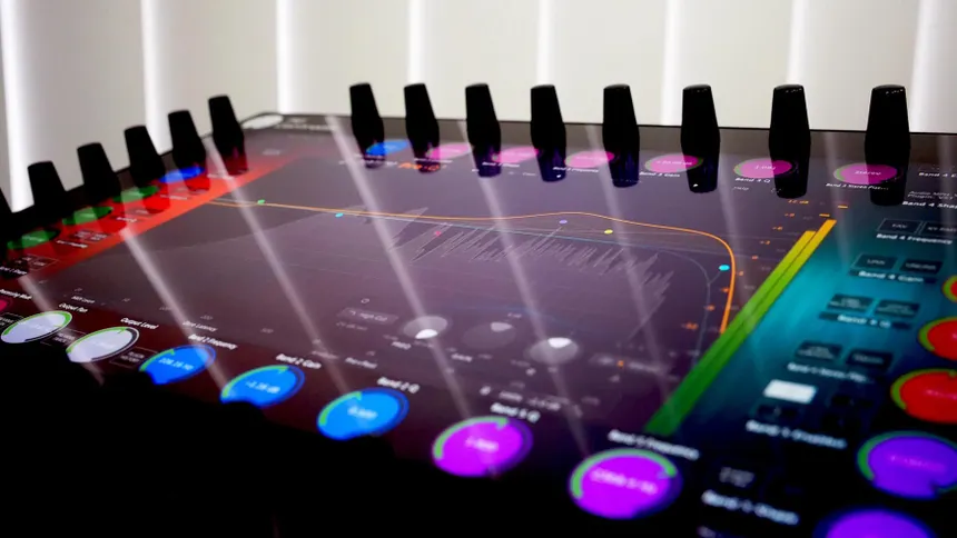Free VSTs for EDM A photo of a MIDI controller with VST parameters mapped to physical knobs/faders.