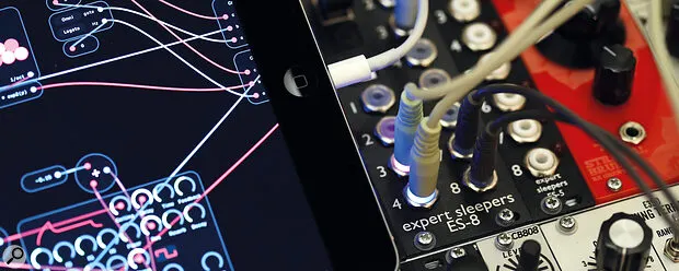 Hybrid Studio Setup Simple diagram showing 16 digital channels outputting from the audio interface